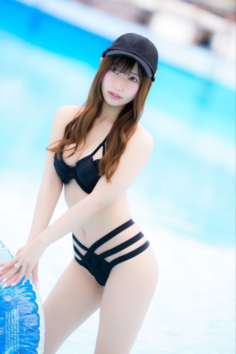 逢沢みゆが公式Xに投稿した「のチケットが 本日20時より販売開始されます.๋Ი ̫𐑼𓈒 私は10/1最終日の1、2、3部❕ 毎部終わりにチェキ会あります🫶 ぜんぶ出るので通しチケットおすすめ‼︎」の画像