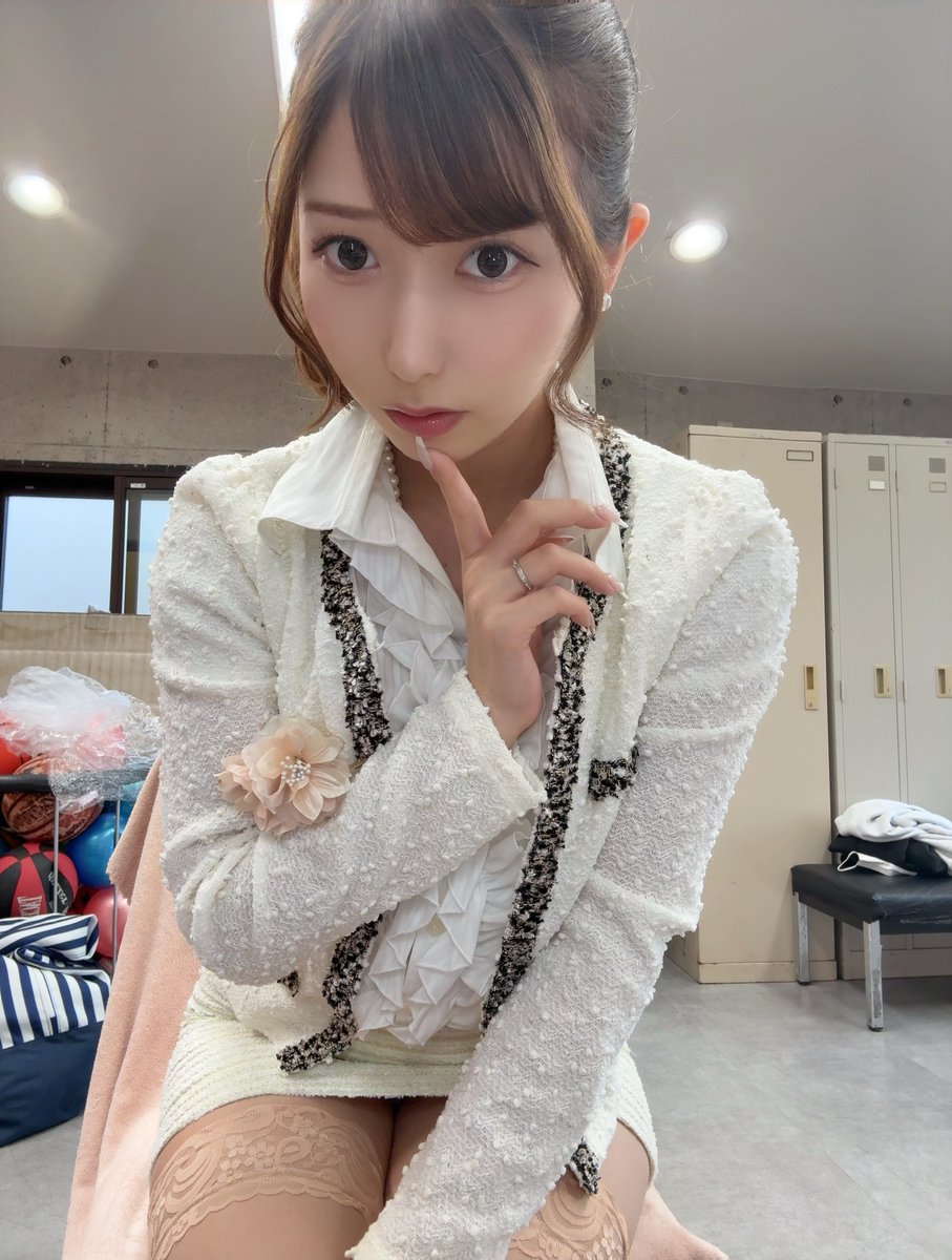 逢沢みゆが公式Xに投稿した「息子の成績が悪かったので、保護者として 出来ることはなんでもしますと言った結果 ある方法で裏口入学したママ」の画像