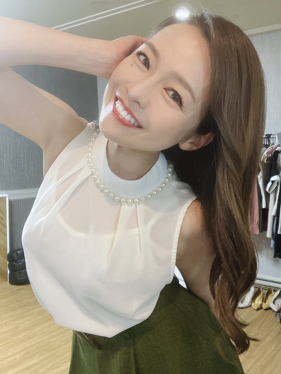 藤かんなが公式Xに投稿した「何も思いつきまてん。 今日もお疲れさま🫶」の画像