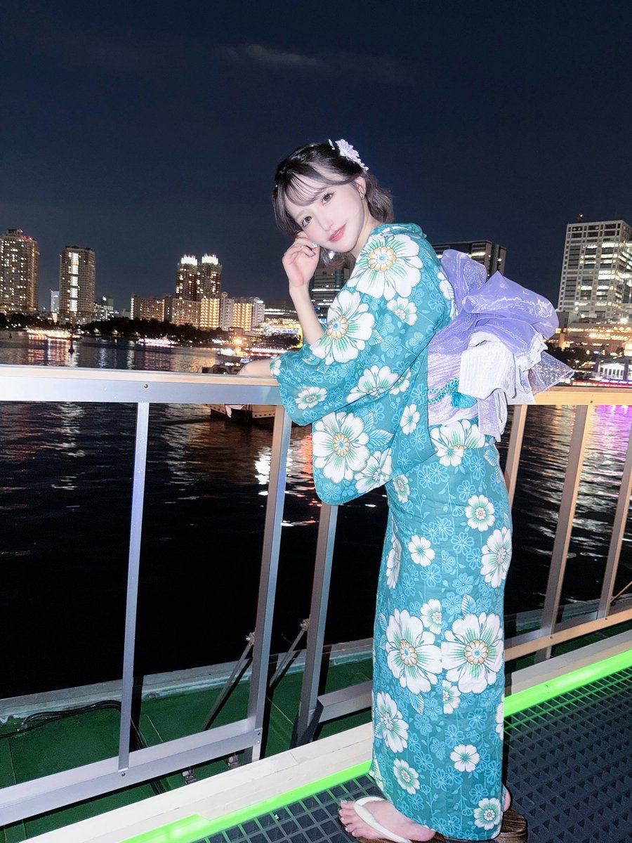 百永さりなが公式Xに投稿した「先日、今年初浴衣してきた👘 ♡」の画像