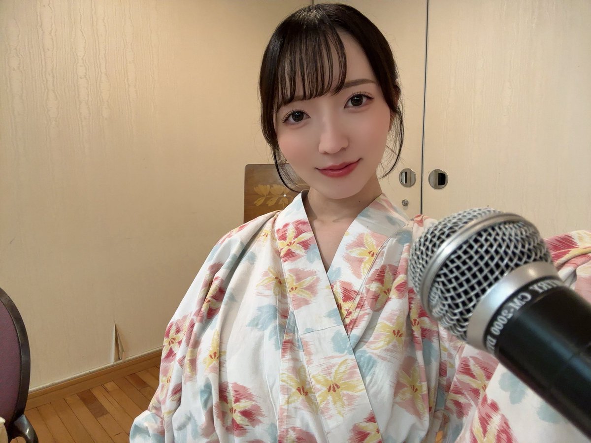 小花のんが公式Xに投稿した「改めて、バスツアー本当にありがとうございました！ 2日間あっという間だったけど、一緒にご飯食べたり、たくさん写真撮ってもらったりお話したり、人生初のあーんとモーニングコールもできて、本当に幸せで楽しかったです！ 本当に本当にありがとう！ みんなの思い出の写真たくさん見せてね！