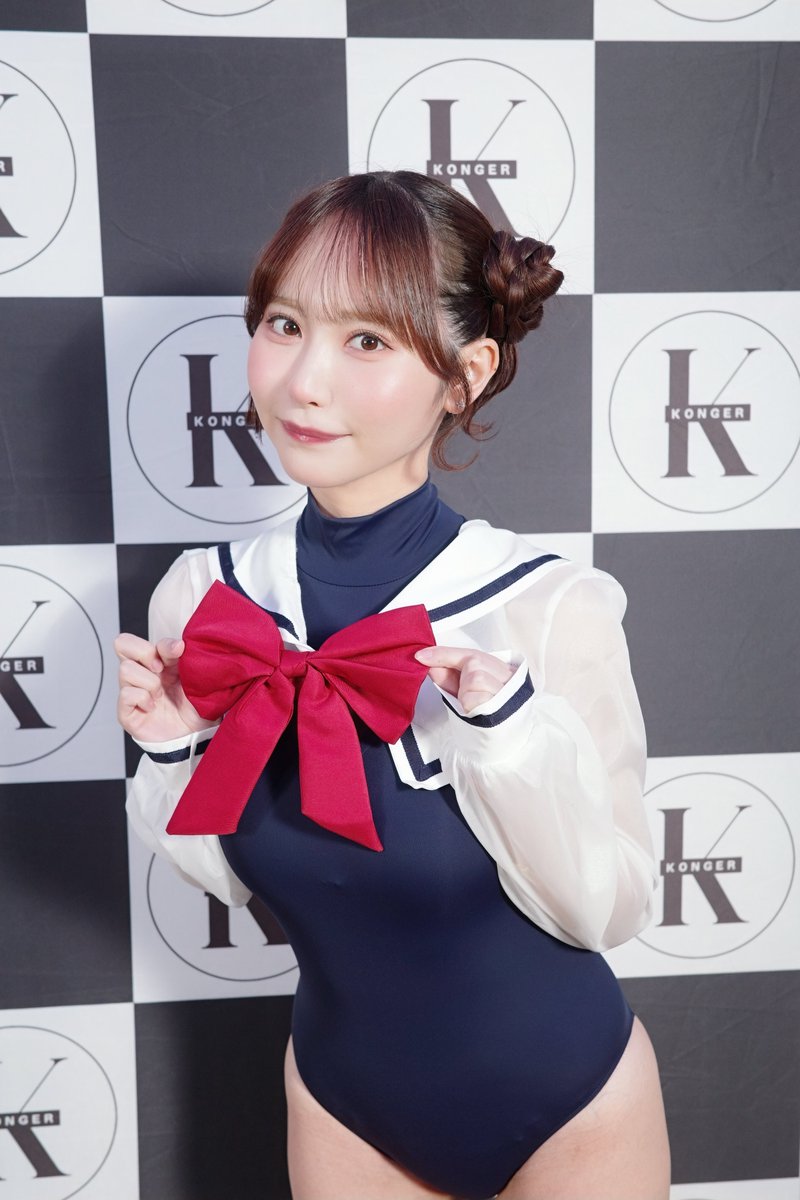 小野六花が公式Xに投稿した「香港二日間ありがとう🐶🤍 心配させる場面もあったけど、優しくしてくれて本当にありがとう😢🎀 みんなのおかげで楽しく幸せにイベントができました😭✌🏻 またすぐに香港に来られるように頑張るね‼️だーいすき‼️」の画像