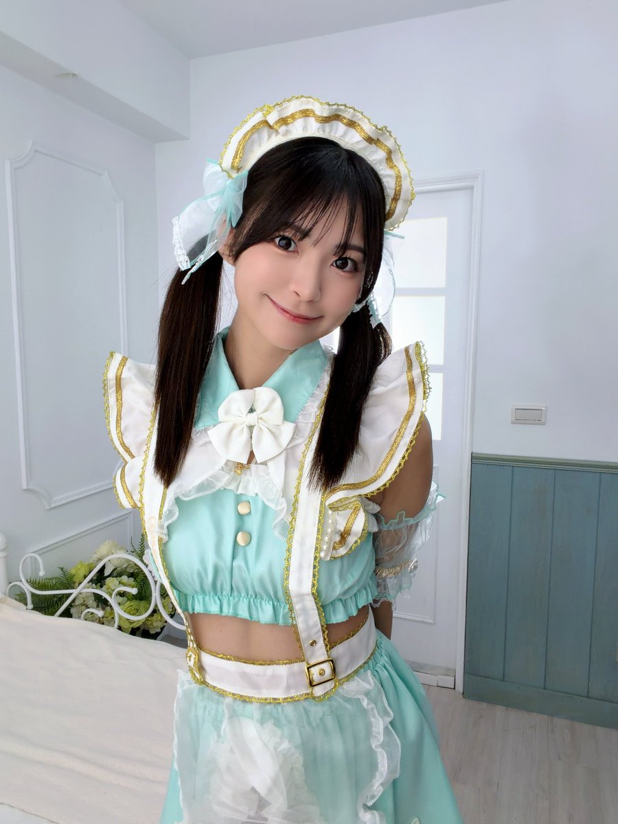 東條なつが公式Xに投稿した「真期待相見♪」の画像