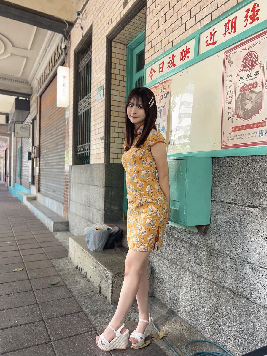 東條なつが公式Xに投稿した「謝謝前來參加我第一次個人活動、粉絲見面會跟餐會的大家♡ 能看見大家燦爛的笑容真的太幸福了！ 期待下次再見囉♡」の画像