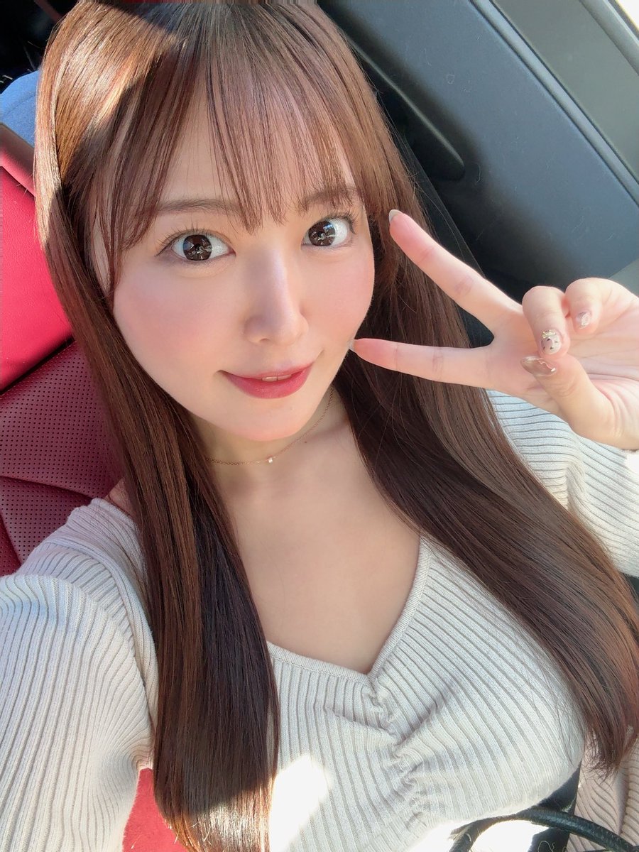 葉月まゆが公式Xに投稿した「今日は21:00tiktok、23:00ストチャです🫶」の画像