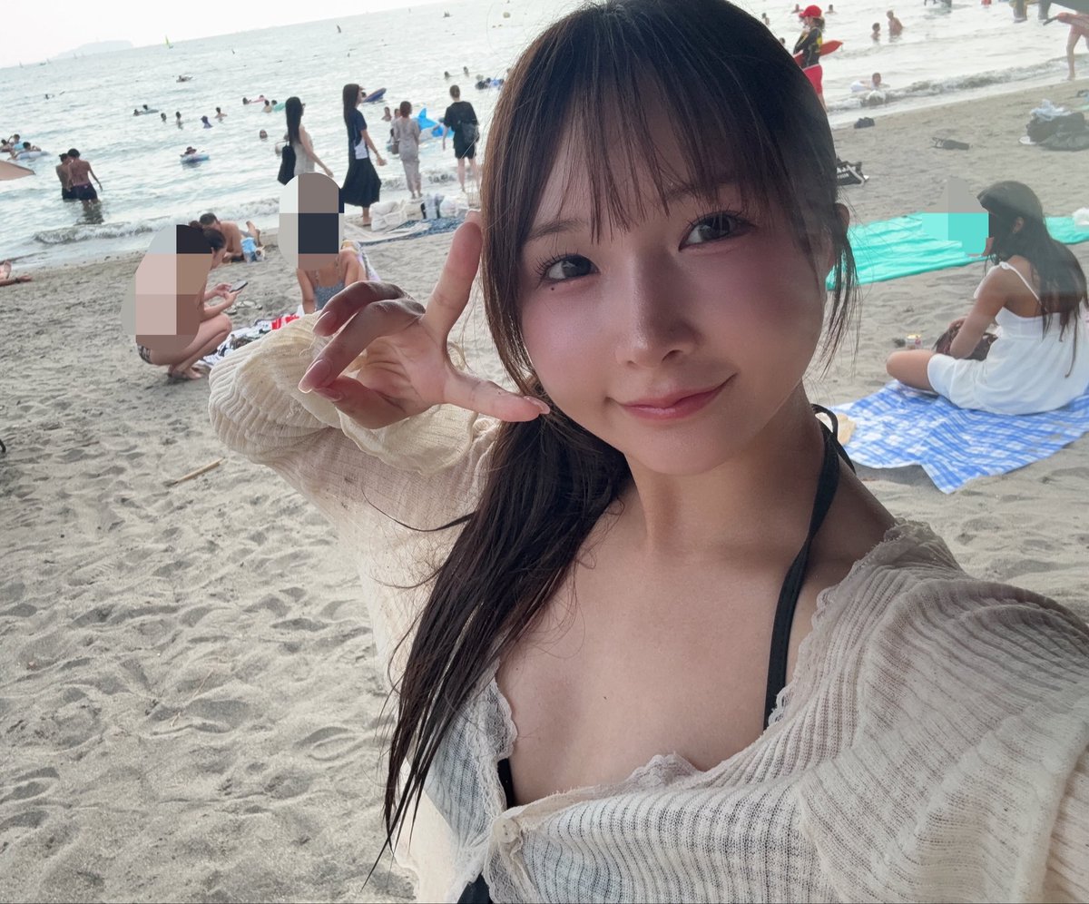 由良かなが公式Xに投稿した「おはよ✨」の画像