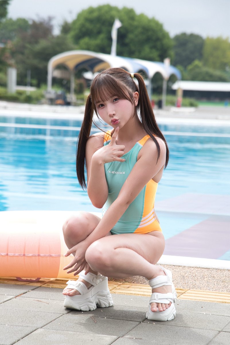 由良かなが公式Xに投稿した「みんないつもたくさん応援してくれてありがとう♡だいすき！！！」の画像